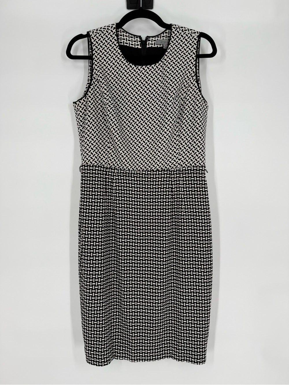 Classiques Entier Geometric Sleeveless Sheath Dress 10 Career Minimalist Office